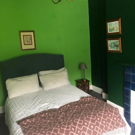 The Victorian House Bed and Breakfast Bridport Eksteriør billede