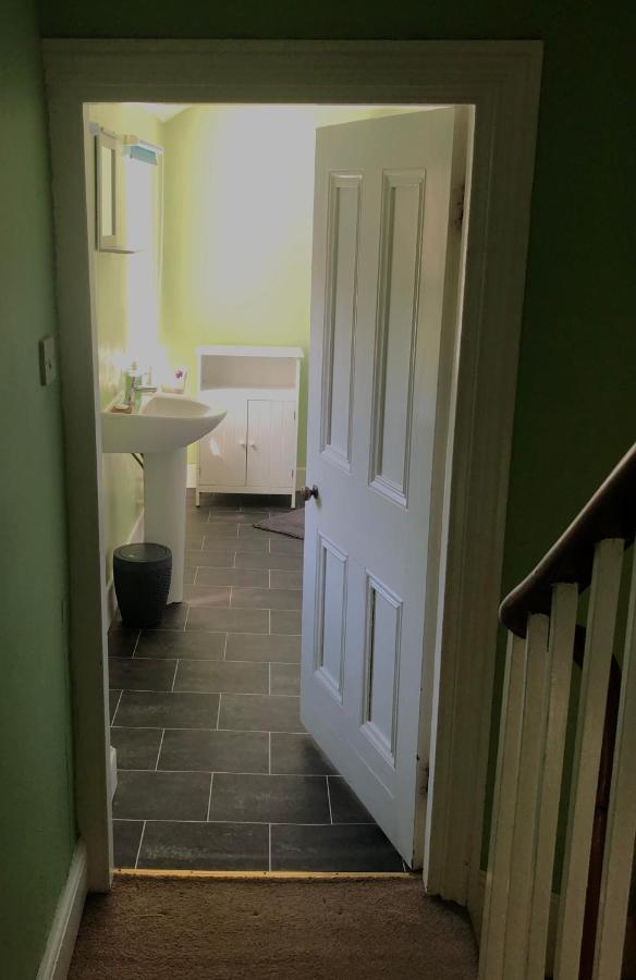 The Victorian House Bed and Breakfast Bridport Eksteriør billede